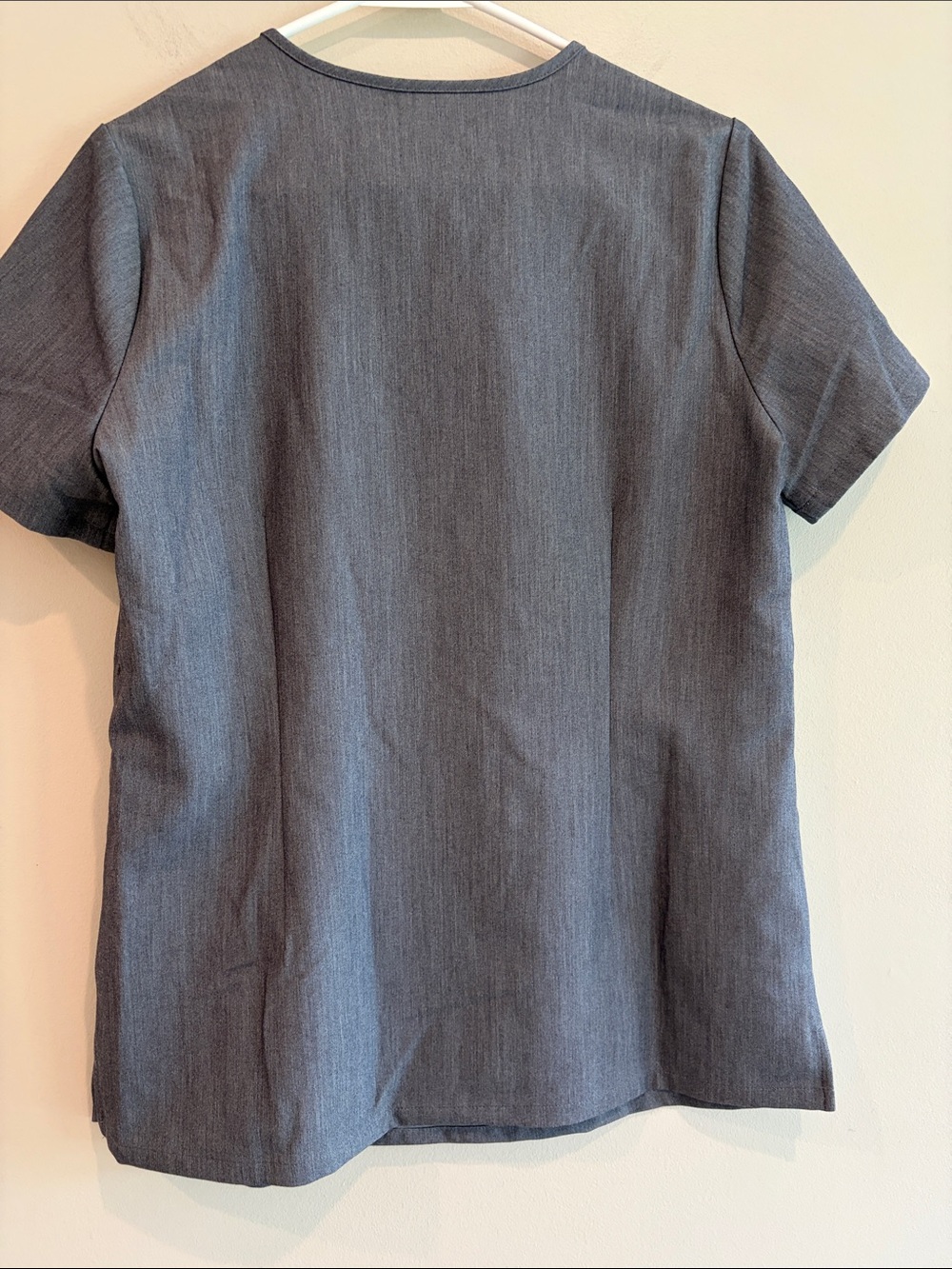 FIGS Scrubs Set in Size Small. Great Condition! - Picture 6 of 9